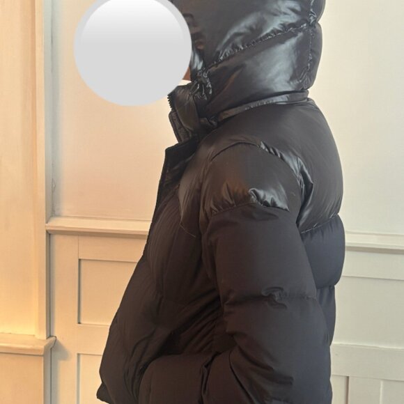 Black Aritzia Super Puff - Picture 4 of 4